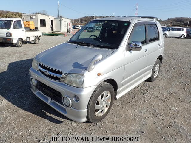 DAIHATSU Terios Kid