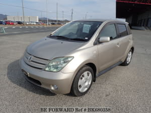 Used 2004 TOYOTA IST BK680358 for Sale