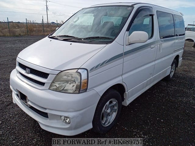 TOYOTA Touring Hiace