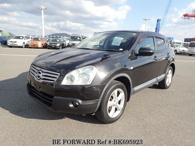 NISSAN Dualis