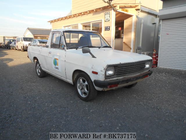 NISSAN Sunny Truck