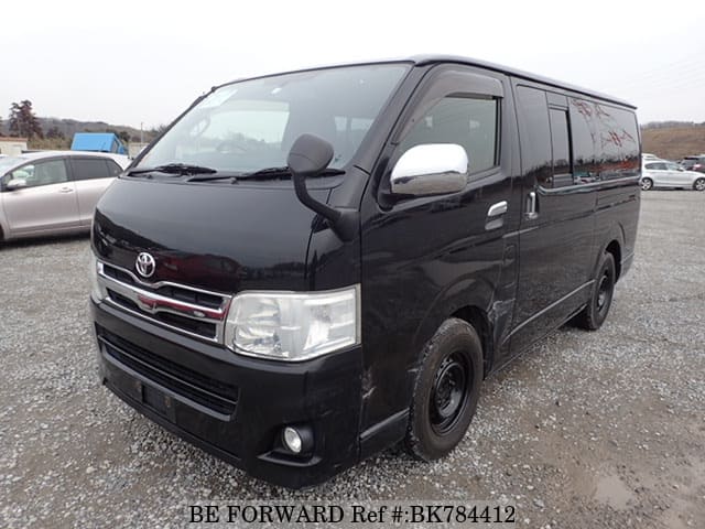 black hiace van