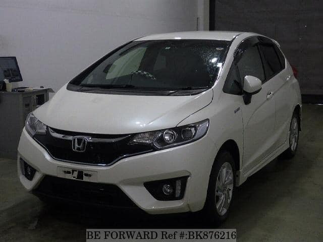 Used 16 Honda Fit Hybrid S Package Daa Gp6 For Sale Bk Be Forward