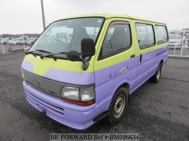 TOYOTA Hiace Van