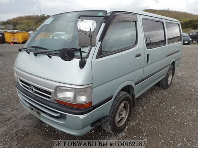 Подержанные 2002 TOYOTA REGIUSACE VAN SUPER GL E LONG/KG-LH178V на продажу  BM062287 - BE FORWARD