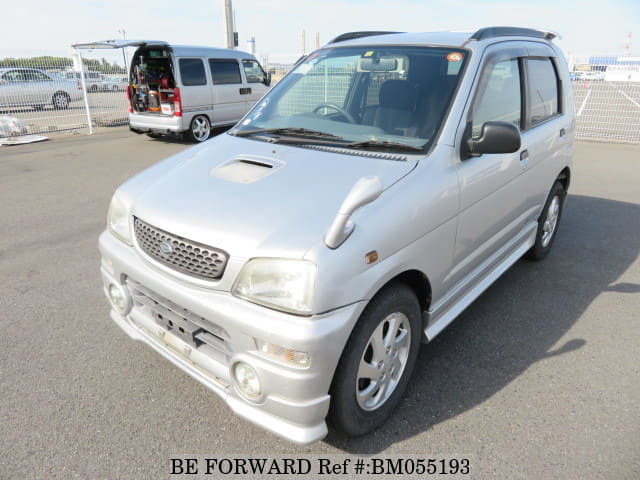 DAIHATSU Terios Kid