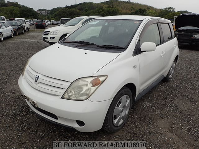 TOYOTA IST