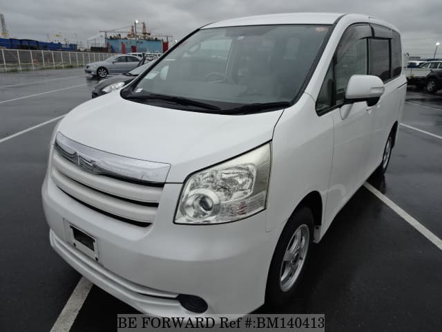 Used 2009 TOYOTA NOAH BM140413 for Sale