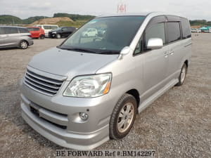 Used 2007 TOYOTA NOAH BM142297 for Sale