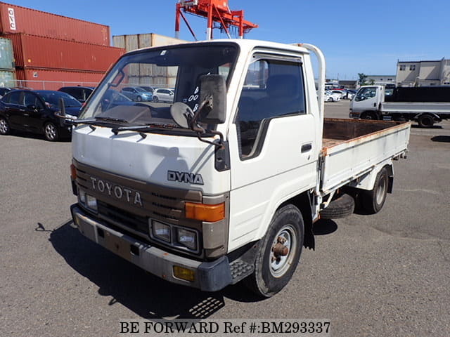 TOYOTA Dyna Truck