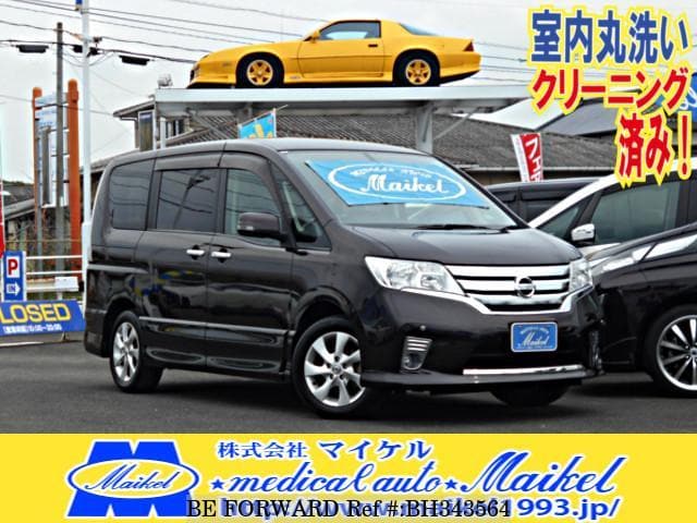 NISSAN Serena