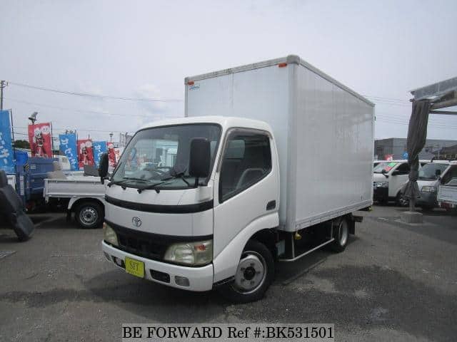 TOYOTA Dyna Truck