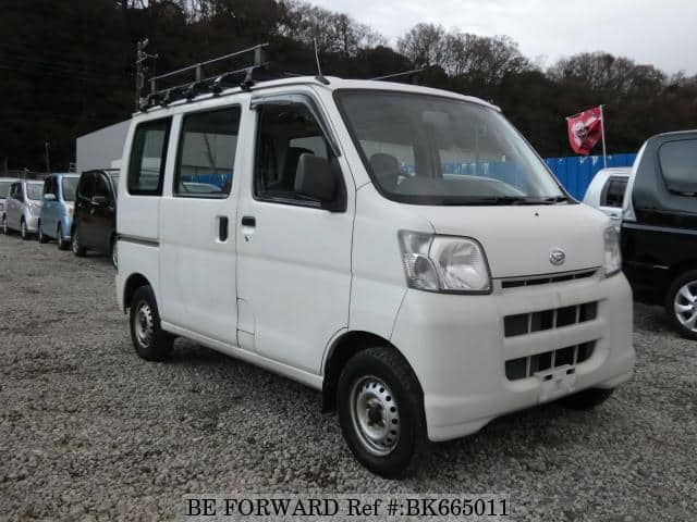 DAIHATSU Hijet Cargo