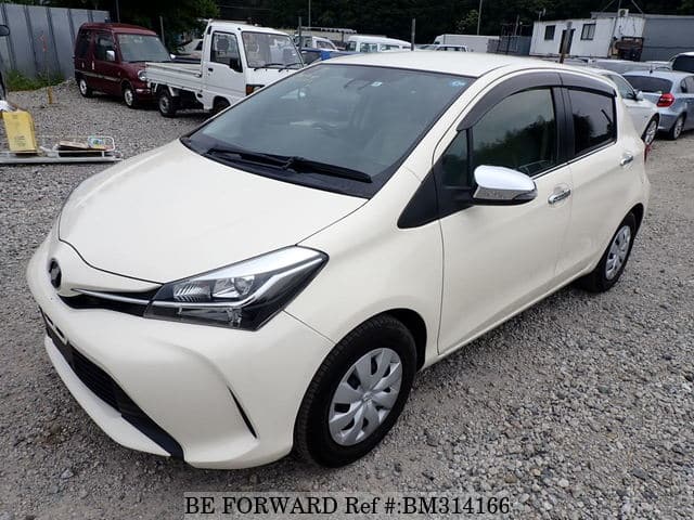 TOYOTA Vitz