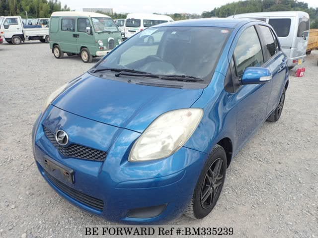 TOYOTA Vitz