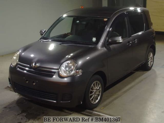 Toyota sienta 2010