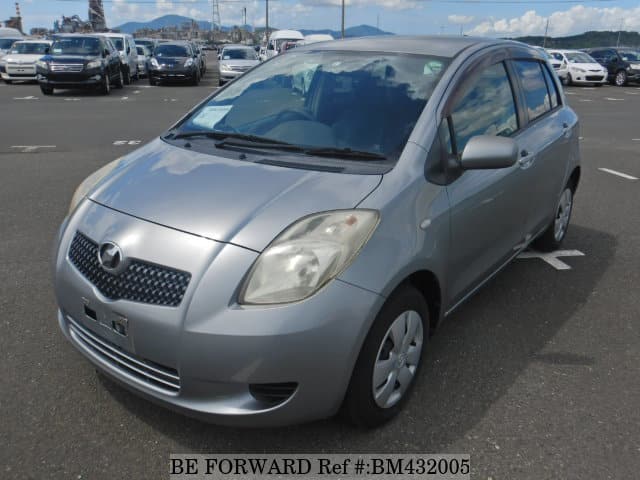 TOYOTA Vitz