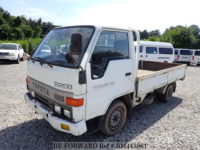 TOYOTA Toyoace