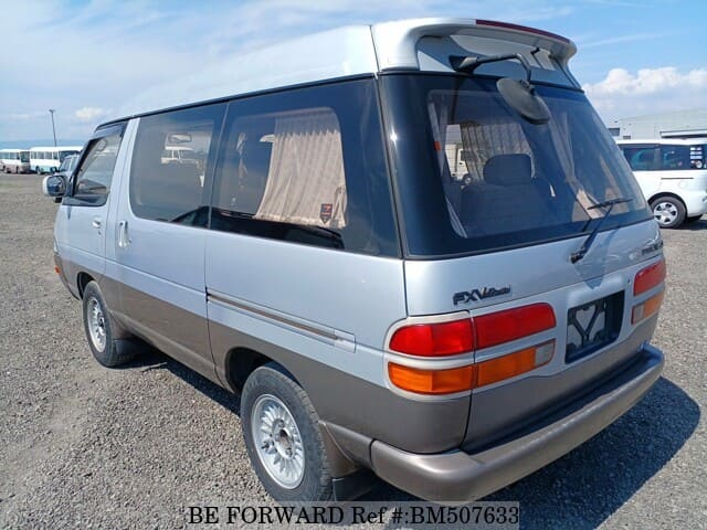 昭和54年／TOYOTA・TOWN ACE WAGON1800。【15Pページ】 （Used 1995 