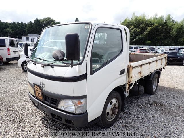 TOYOTA Dyna Truck