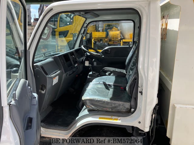 2016 ISUZU ELF TRUCK image 17