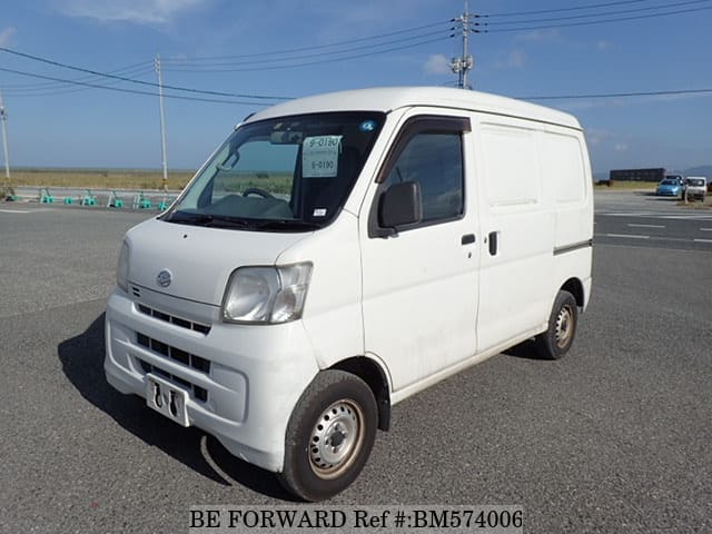 DAIHATSU Hijet Cargo