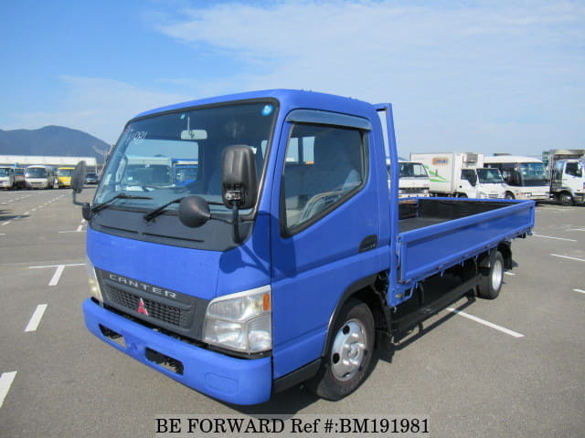 MITSUBISHI Canter