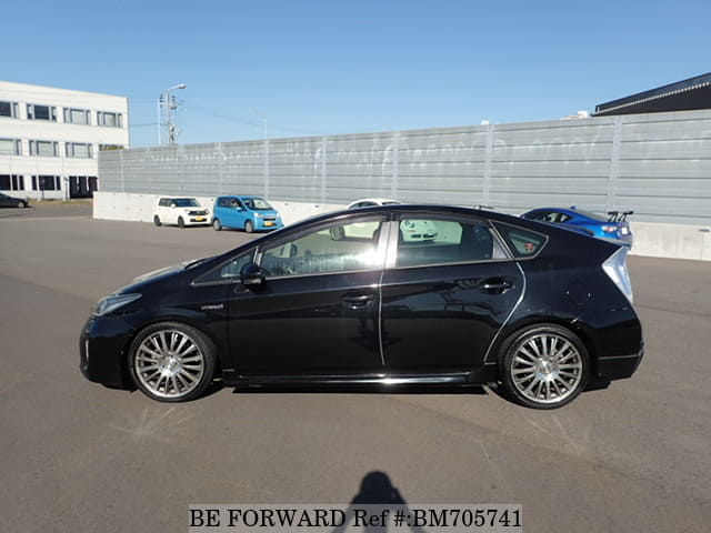 Used 2014 TOYOTA PRIUS HYBRID S/DAA-ZVW30 for Sale BM705741