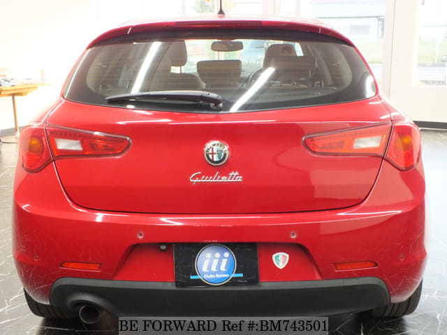 2013 ALFA ROMEO GIULIETTA image 5