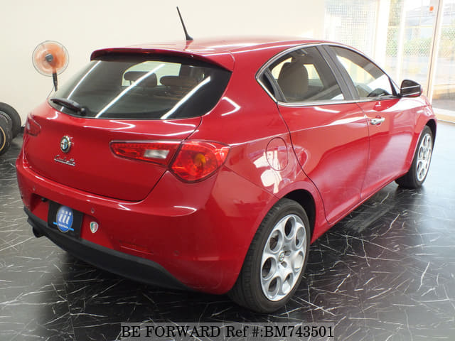 2013 ALFA ROMEO GIULIETTA image 4
