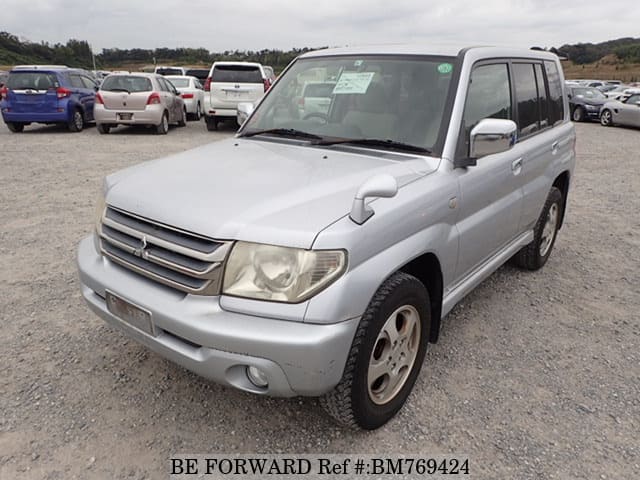 MITSUBISHI Pajero iO