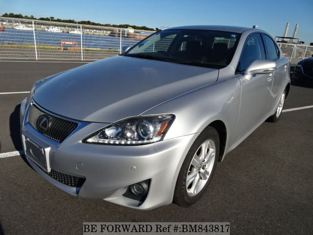 LEXUS IS