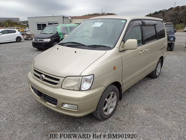 Used 2001 TOYOTA TOWNACE NOAH BM901920 for Sale