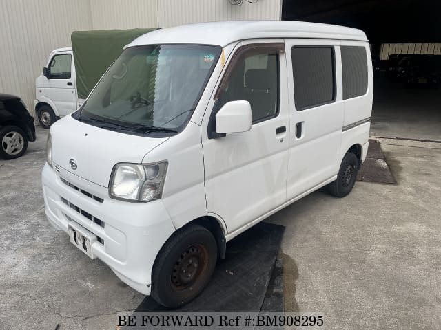 DAIHATSU Hijet Cargo