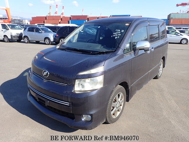 Used 2009 TOYOTA VOXY BM946070 for Sale