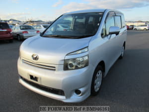 Used 2008 TOYOTA VOXY BM946161 for Sale