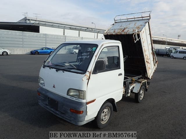 MITSUBISHI Minicab Truck