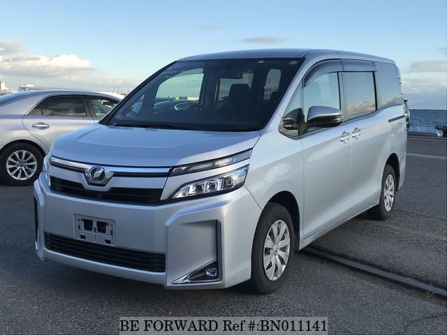 Used 2017 TOYOTA VOXY X/DBA-ZRR85G for Sale BN011141 - BE FORWARD
