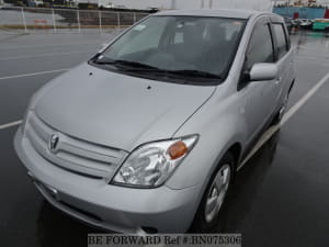 Used 2004 TOYOTA IST BN075306 for Sale