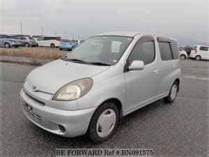 Used 2000 TOYOTA FUN CARGO BN091575 for Sale