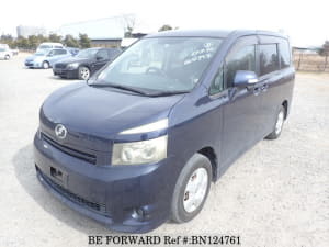 Used 2007 TOYOTA VOXY BN124761 for Sale
