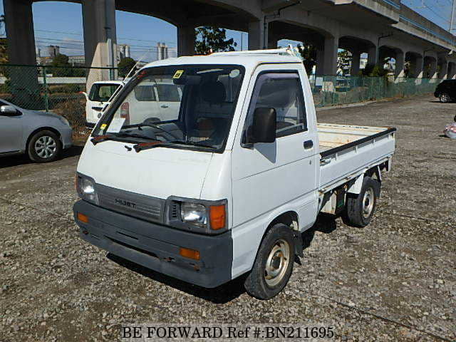 DAIHATSU Hijet Truck