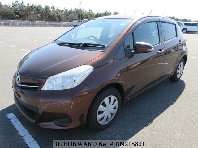 TOYOTA Vitz