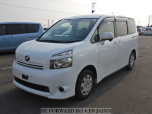 Used 2007 TOYOTA VOXY BN242533 for Sale