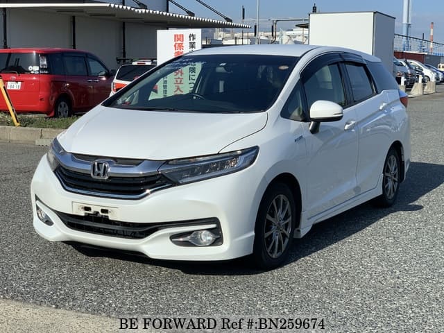 Used 2016 HONDA SHUTTLE HYBRID X STYLE EDITION/DAA-GP7 for Sale