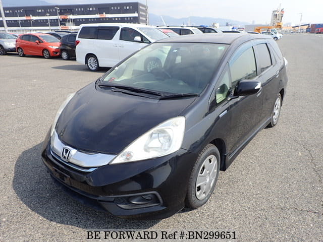 HONDA Fit Shuttle Hybrid