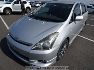Used 2004 TOYOTA WISH BN320174 for Sale