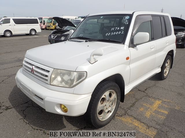 MITSUBISHI Pajero iO