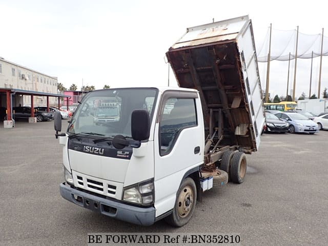 ISUZU Elf Truck