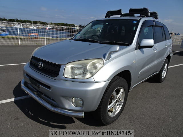 TOYOTA RAV4